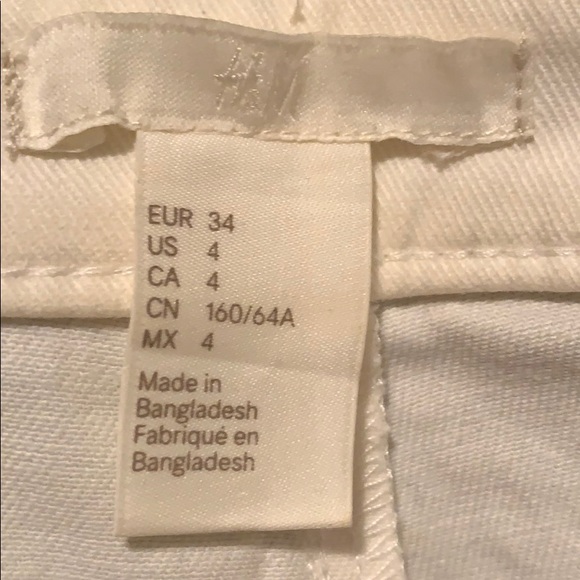 High waisted shorts - Picture 3 of 3